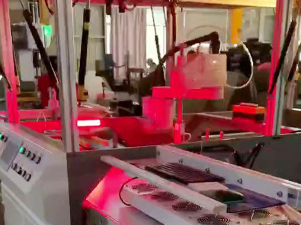 绿茵体育生产礼品盒